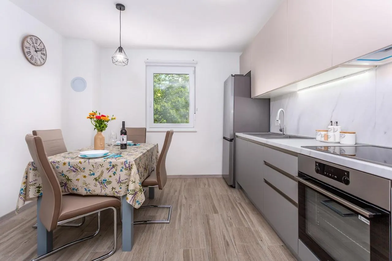 Kvarner Bay 4* - Apartments 1 & 3