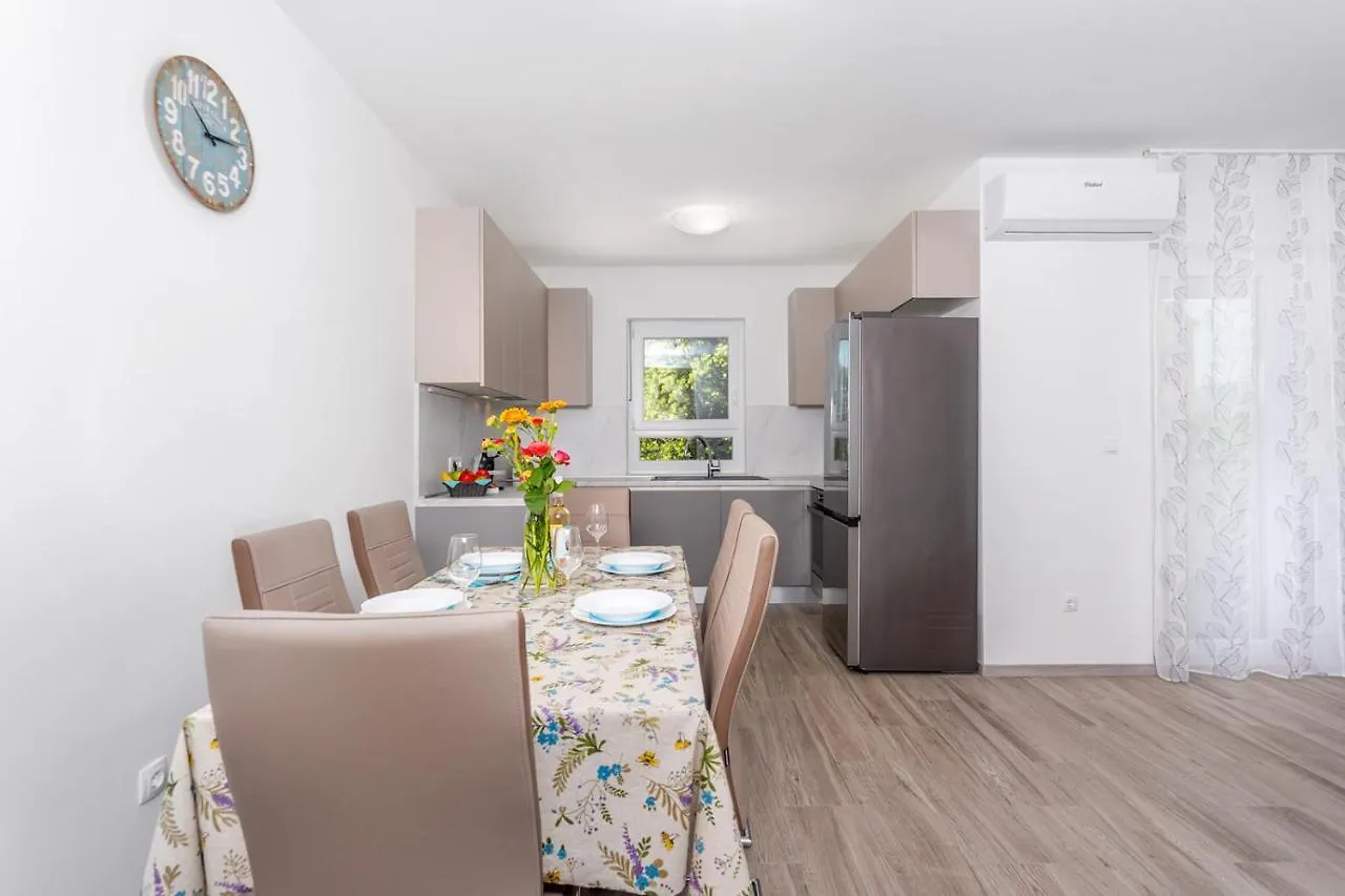 Kvarner Bay 4* - Apartments 1 & 3